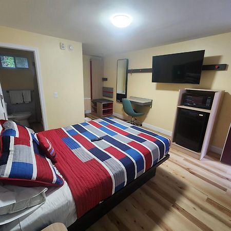 Americas Best Value Inn Providence-North Scituate Kültér fotó