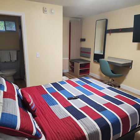Americas Best Value Inn Providence-North Scituate Kültér fotó