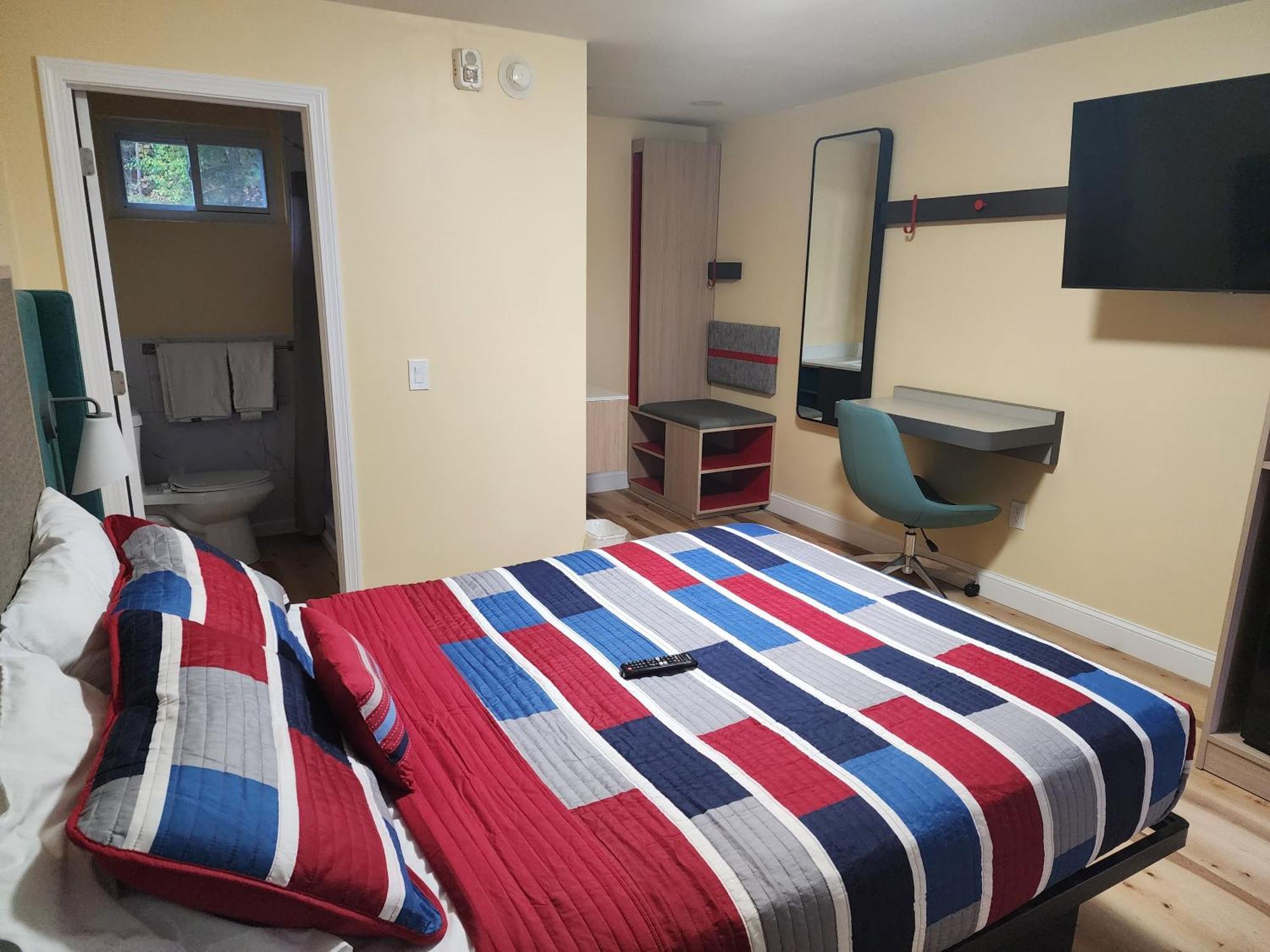 Americas Best Value Inn Providence-North Scituate Kültér fotó